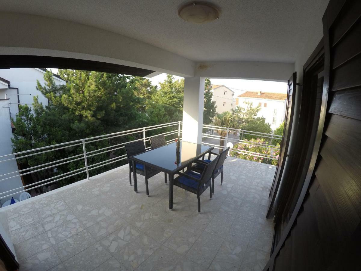Apartments Lopac Jadranovo Bagian luar foto