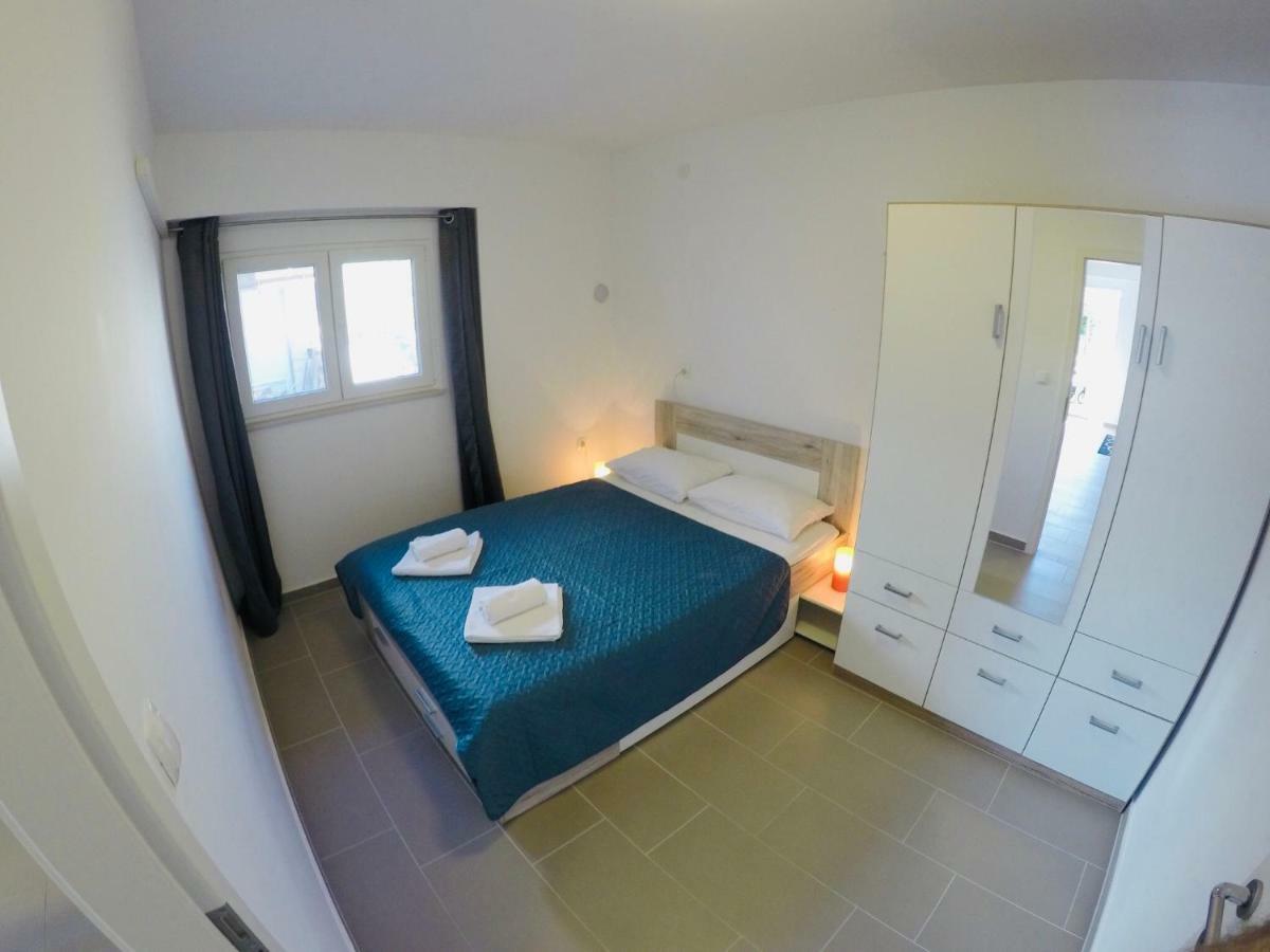 Apartments Lopac Jadranovo Bagian luar foto